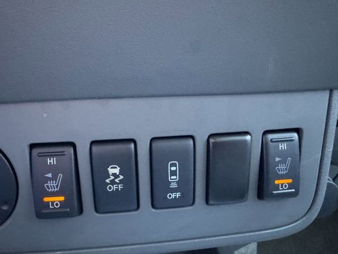 Used 2016 Nissan Frontier SV w/ SV Value Truck Package image 19