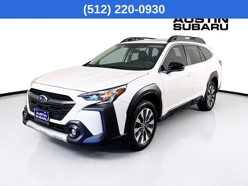 Certified 2025 Subaru Outback Limited image 4