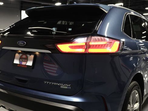 Used 2019 Ford Edge Titanium w/ Cargo Accessory Package AWD/4WD image 33
