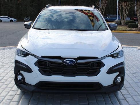 Certified 2024 Subaru Crosstrek 2.5i Limited w/ Crosstrek Mirror Package image 8