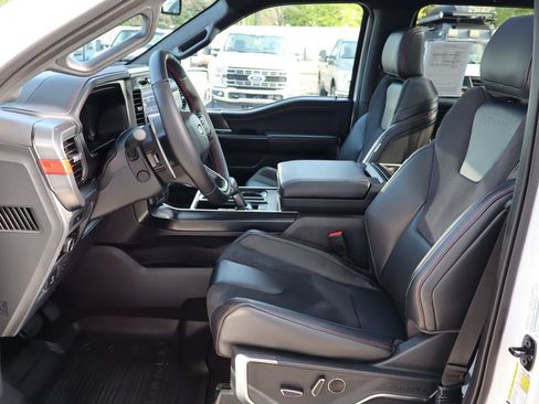 Used 2025 Ford F150 Raptor AWD/4WD image 30