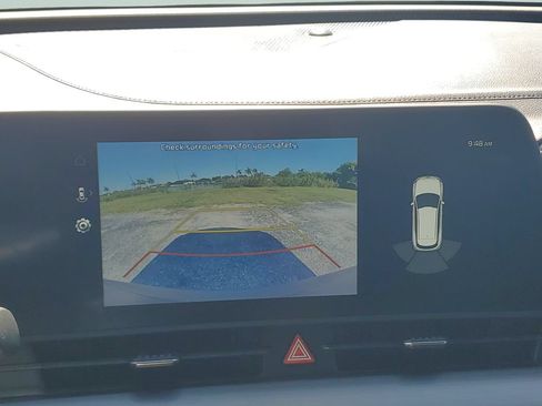 Used 2023 Kia Sportage EX FWD image 17