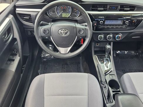 Used 2014 Toyota Corolla L FWD image 14