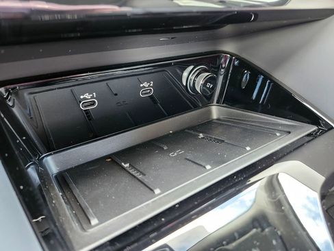 New 2025 Audi Q5 Premium Plus image 22