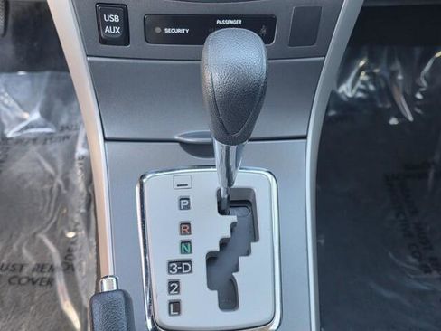 Used 2013 Toyota Corolla S image 20