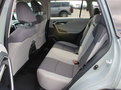 Used 2023 Toyota RAV4 XLE w/ Convenience Package image 16