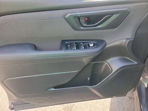 Used 2025 Subaru Forester Premium w/ Convenience Package #1 image 19