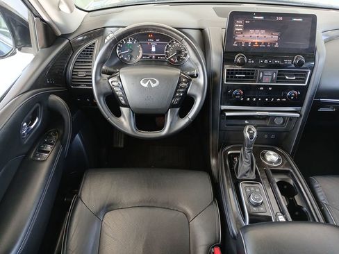 Used 2024 INFINITI QX80 Luxe image 12