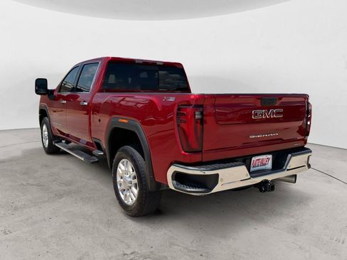 Used 2024 GMC Sierra 2500 SLT w/ SLT Premium Package AWD/4WD image 5