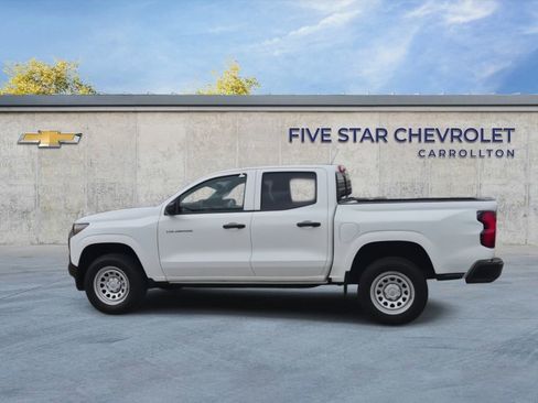 Certified 2024 Chevrolet Colorado W/T w/ WT Convenience Package II RWD image 6