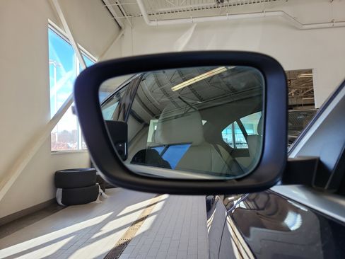 New 2026 BMW 330i xDrive Sedan w/ Premium Package image 13