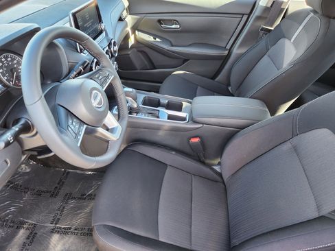 New 2025 Nissan Sentra SV w/ All-Weather Package image 8