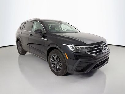 Used 2023 Volkswagen Tiguan SE