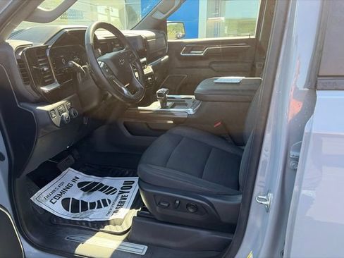 Used 2024 Chevrolet Silverado 1500 RST w/ LPO, Dark Essentials Package AWD/4WD image 6