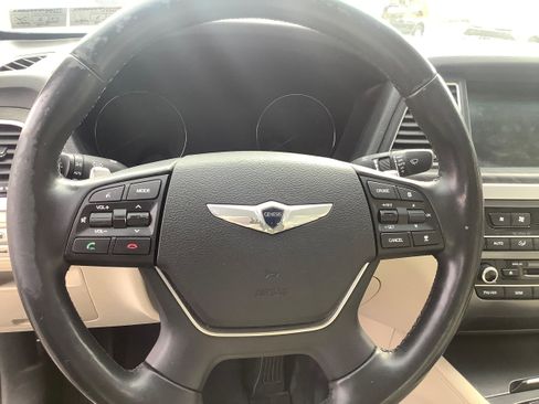 Used 2015 Hyundai Genesis 3.8 w/ Option Group 04 image 17