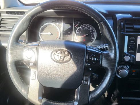 Used 2023 Toyota 4Runner TRD Off-Road Premium image 28