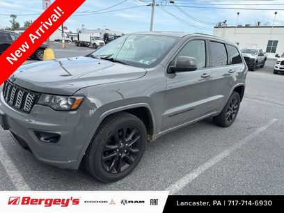 Used 2020 Jeep Grand Cherokee Altitude