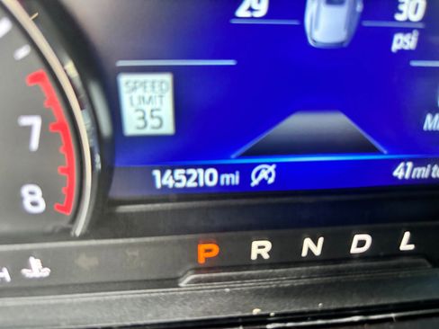 Used 2021 Ford Explorer XLT w/ Equipment Group 202A image 21