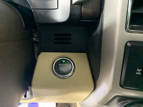 Used 2018 Ford F150 Lariat image 18