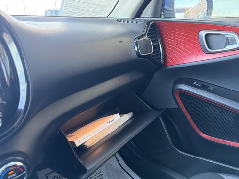 Used 2020 Kia Soul GT-Line Turbo FWD image 21