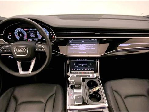 Used 2023 Audi Q7 2.0T Premium Plus image 16