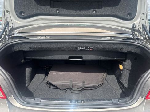 Used 2010 BMW 128i Convertible RWD image 12