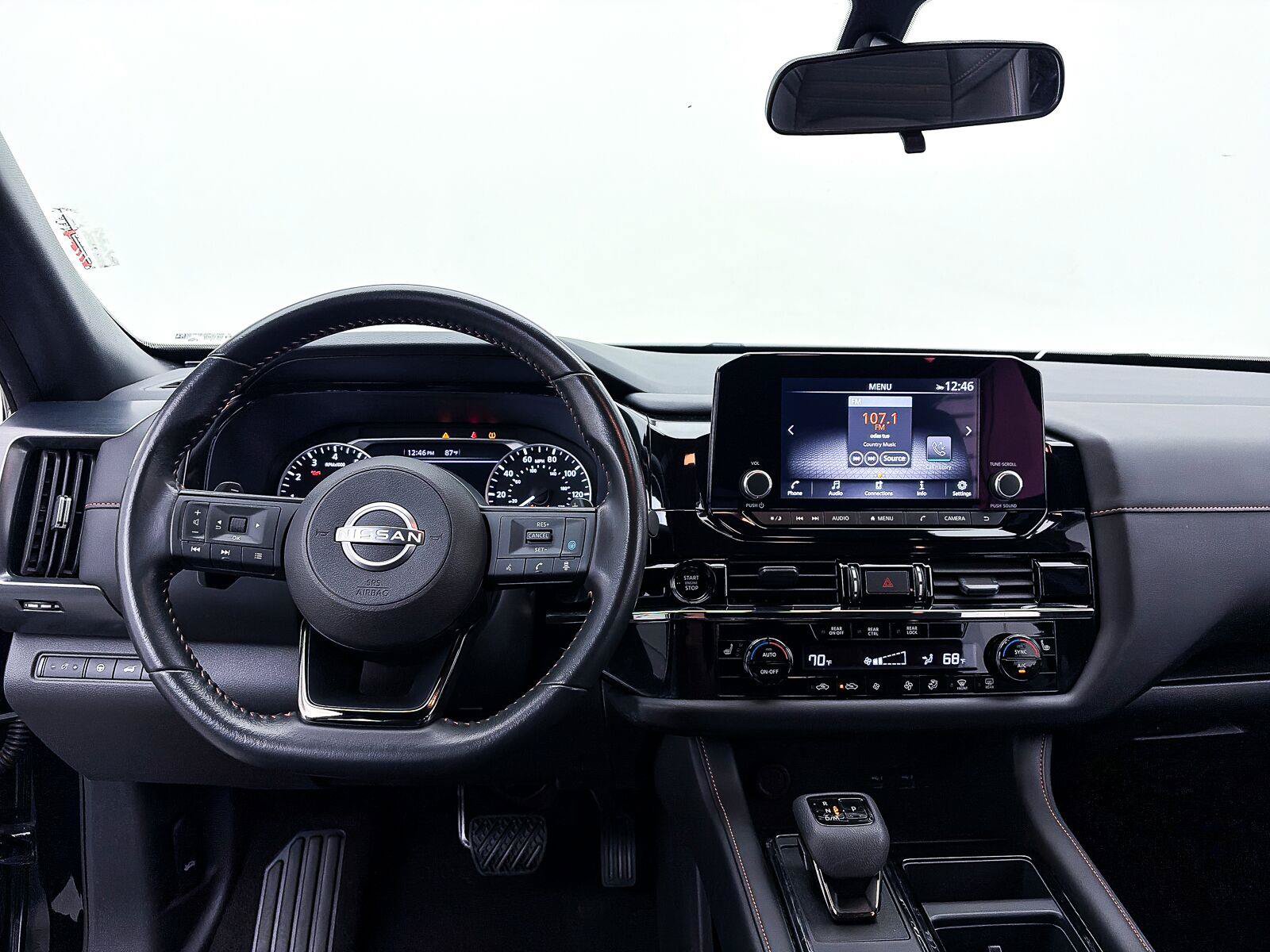 Used 2025 Nissan Pathfinder Rock Creek AWD/4WD image 6