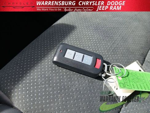 Used 2025 Mitsubishi Eclipse Cross SE image 29