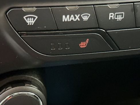 Used 2019 Ford Ranger XLT w/ Equipment Group 302A Luxury image 21