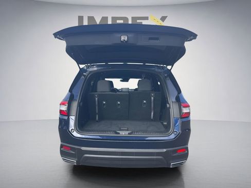 Used 2025 Honda Pilot Sport image 27