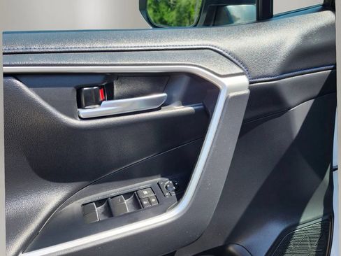 Used 2019 Toyota RAV4 XSE AWD/4WD image 24