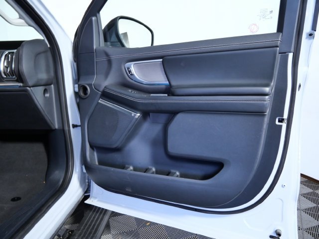 Certified 2025 Ford Expedition Platinum AWD/4WD image 10
