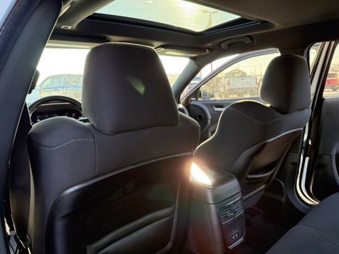 Used 2019 Dodge Charger R/T w/ Driver Confidence Group image 18