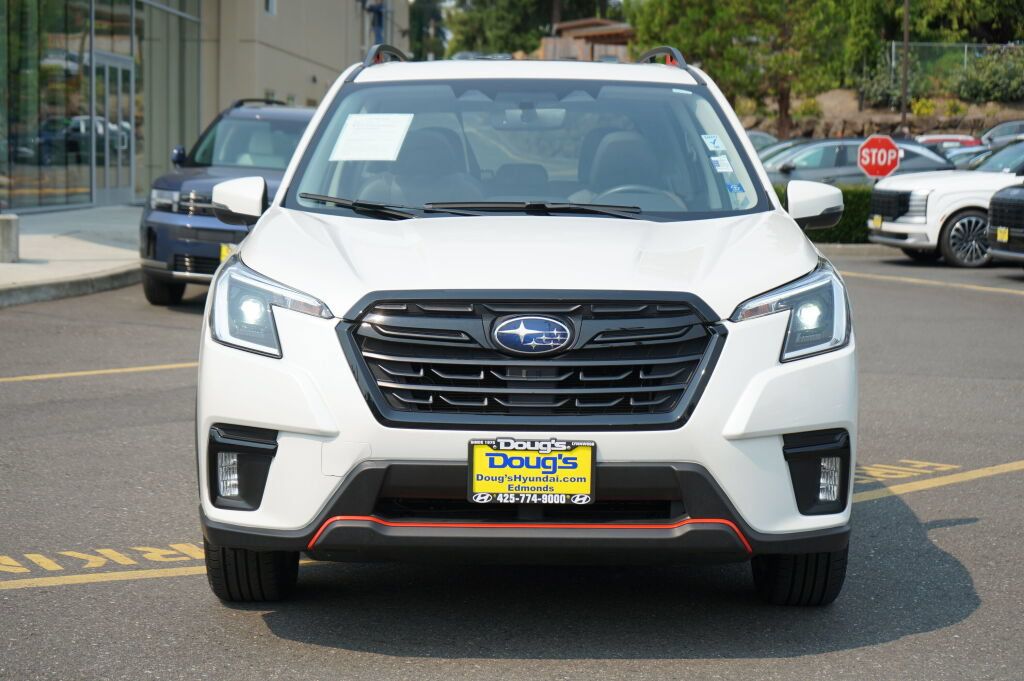 Used 2024 Subaru Forester Sport AWD/4WD image 2