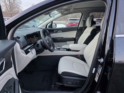 New 2026 Kia Sportage EX image 16