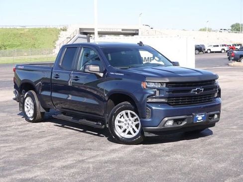 Used 2019 Chevrolet Silverado 1500 RST w/ All-Star Edition image 2