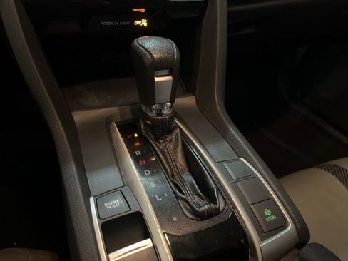 Used 2018 Honda Civic EX image 27