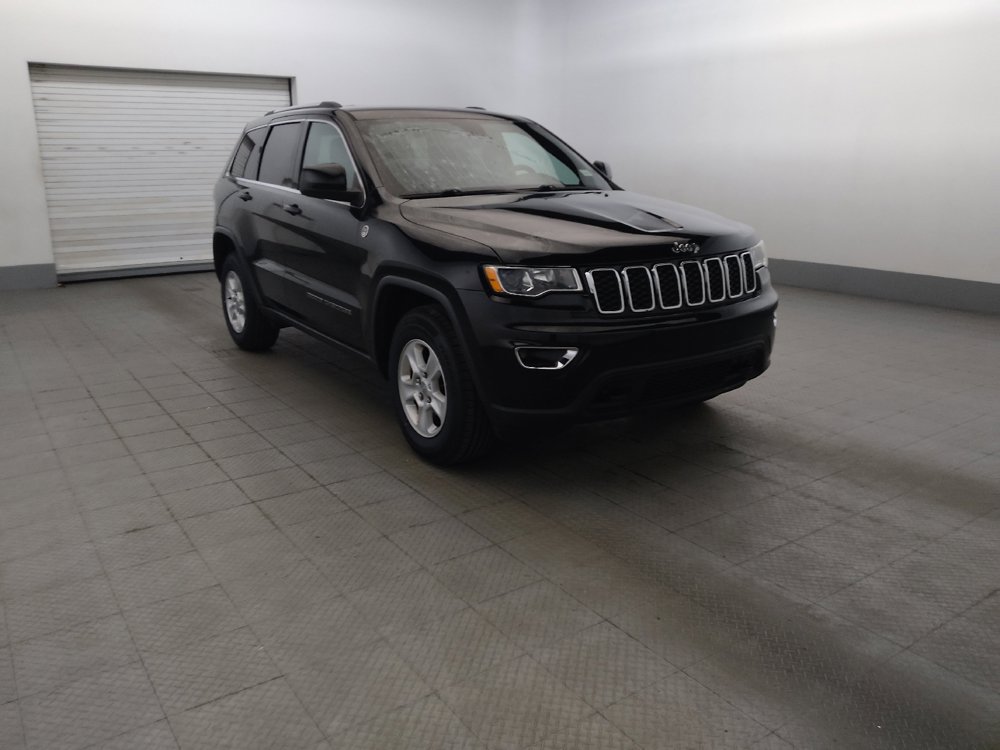 Used 2017 Jeep Grand Cherokee Laredo w/ Quick Order Package 23E AWD/4WD image 13