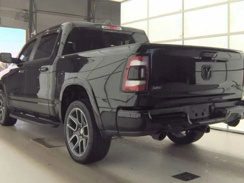 Used 2019 RAM 1500 Laramie AWD/4WD image 4