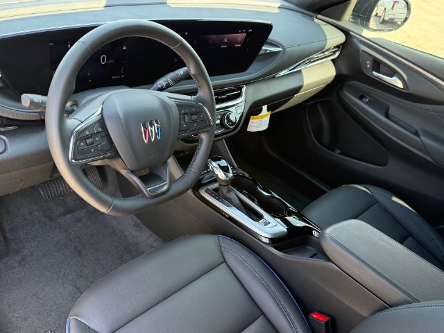 Used 2026 Buick Envista Sport Touring w/ Convenience II Package FWD image 8
