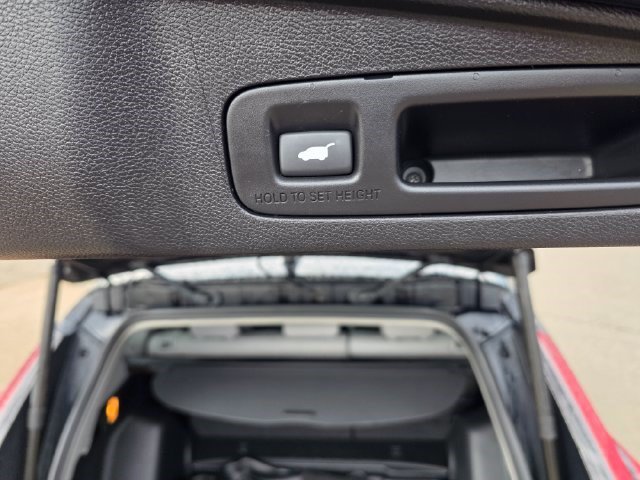 Used 2022 Honda CR-V Touring image 11