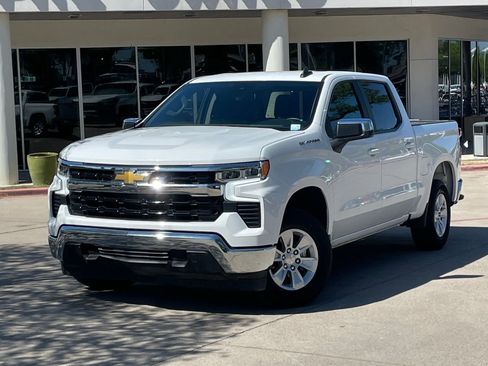 Used 2025 Chevrolet Silverado 1500 LT image 10