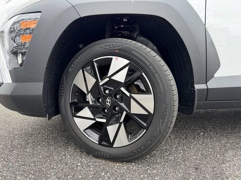 New 2025 Hyundai Kona SEL AWD/4WD image 29