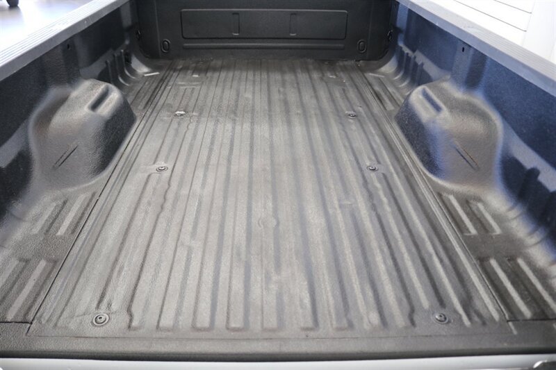 Used 2001 Ford F350 XLT AWD/4WD image 48