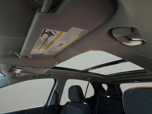 Used 2022 Chevrolet Equinox LT FWD image 19