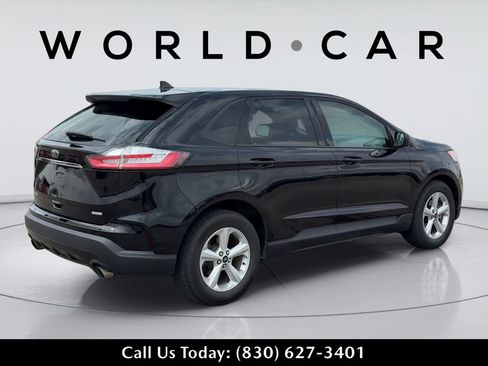 Used 2019 Ford Edge SE FWD image 7