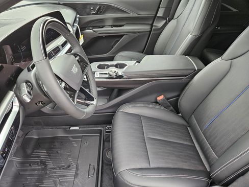 New 2026 Cadillac Lyriq Luxury w/ LPO, Floor Liner Package RWD image 9