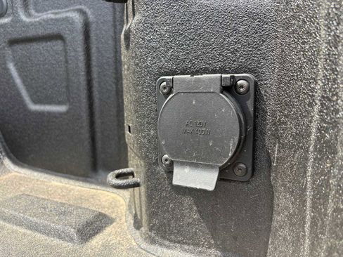 New 2026 Chevrolet Silverado 1500 ZR2 AWD/4WD image 6