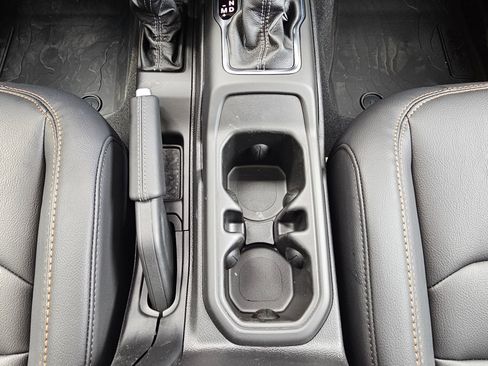 New 2026 Jeep Gladiator Sport image 10