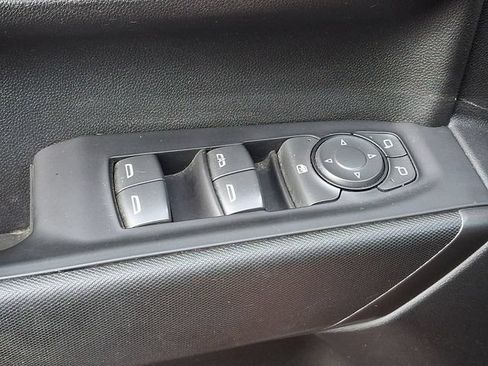 Used 2022 Chevrolet Silverado 1500 Custom AWD/4WD image 19